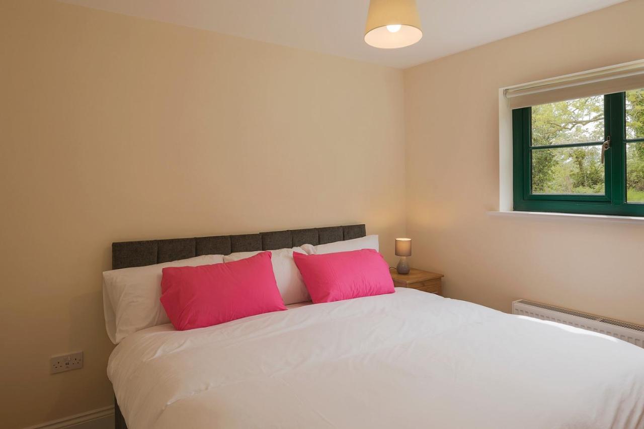Oakwell Holiday Village Ramelton Eksteriør bilde