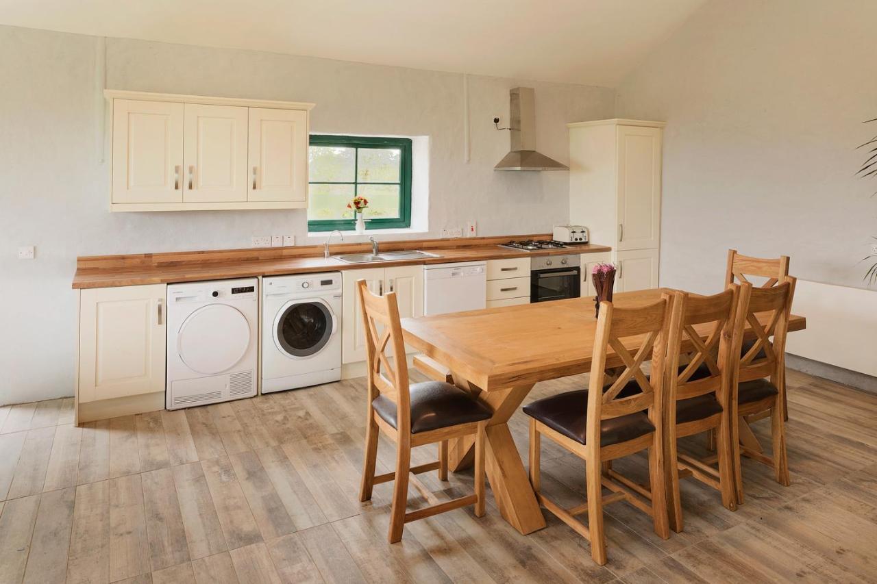 Oakwell Holiday Village Ramelton Eksteriør bilde